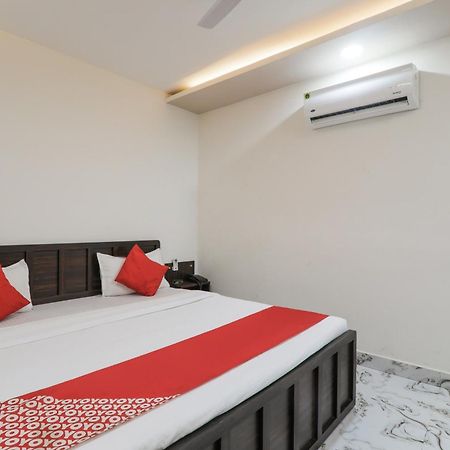 Hotel O Aastha Near Chaudhary Charan Singh International Airport Bijnaur エクステリア 写真
