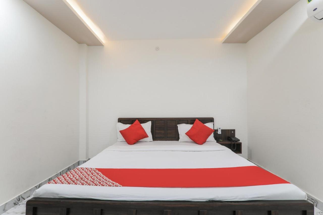 Hotel O Aastha Near Chaudhary Charan Singh International Airport Bijnaur エクステリア 写真