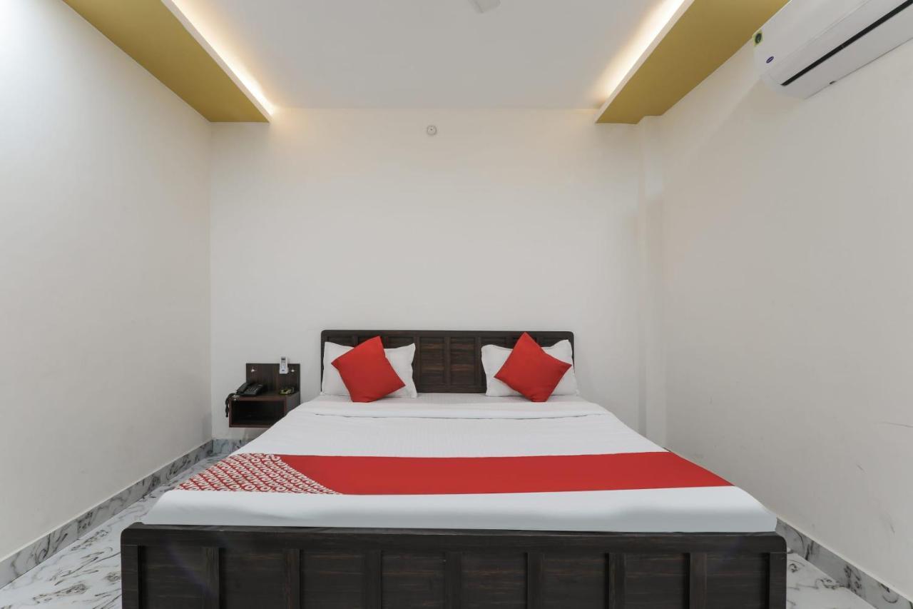 Hotel O Aastha Near Chaudhary Charan Singh International Airport Bijnaur エクステリア 写真